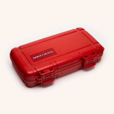 Romeo y Julieta Red Travel Case for 5 Cigars Romeo y Julieta