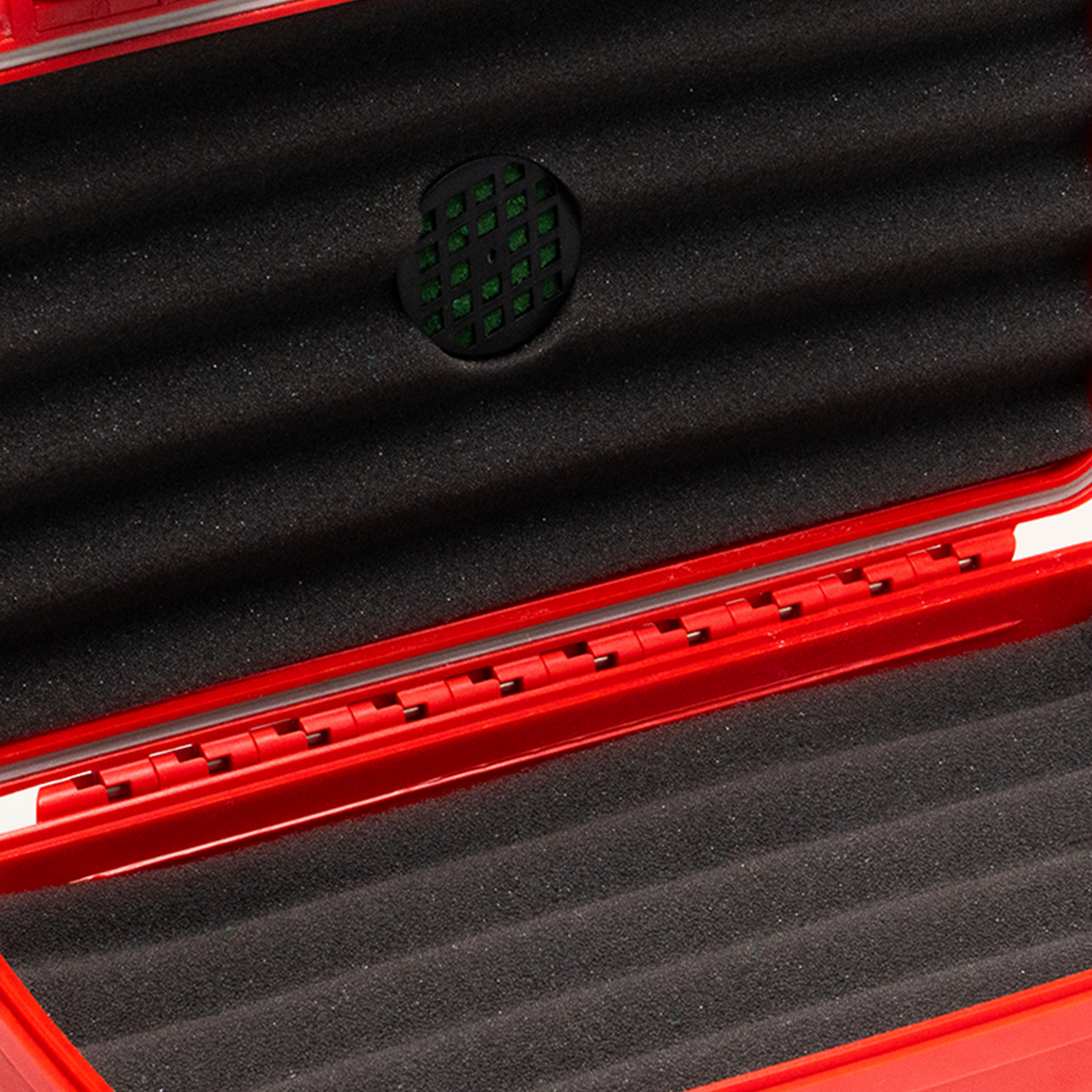 Romeo y Julieta Red Travel Case for 5 Cigars Romeo y Julieta
