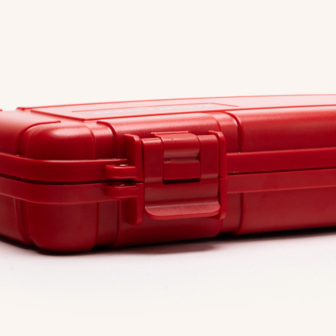 Romeo y Julieta Red Travel Case for 5 Cigars Romeo y Julieta